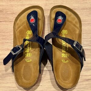Birkenstock thong sandals size 38 ladies 7